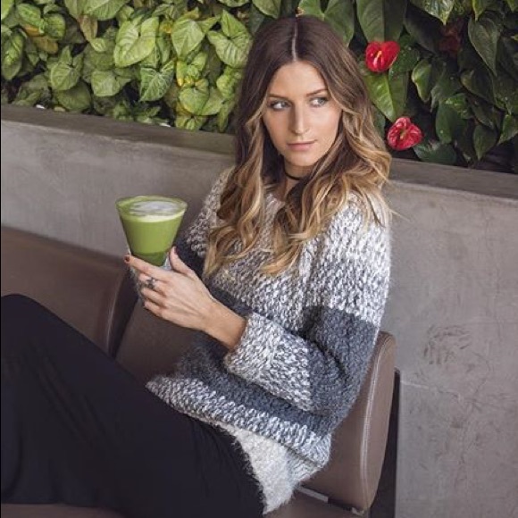 LAST 1! ULTRA SOFT sweater ever - Picture 4 of 4